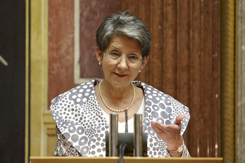 Nationalratspräsidentin Barbara Prammer am Rednerpult