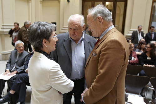 v.li.: Nationalratspräsidentin Barbara Prammer im Gespräch mit den Präsidenten des Österreichischen Seniorenrates Karl Blecha und Andreas Khol