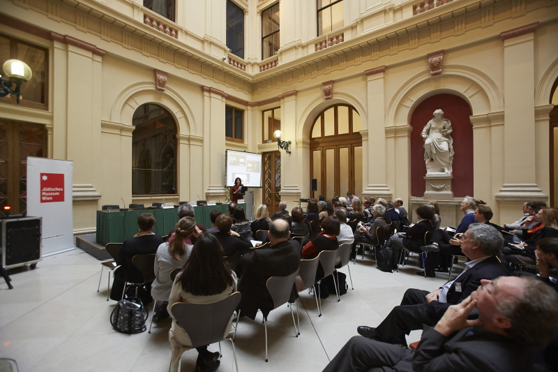 Reesa Greenberg am Rednerpult