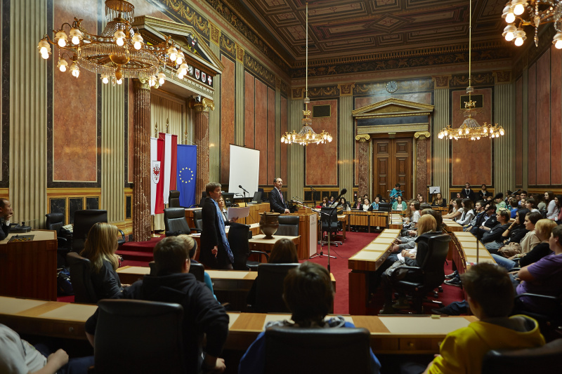 Bundesratspräsident Georg Keuschnigg am Rednerpult