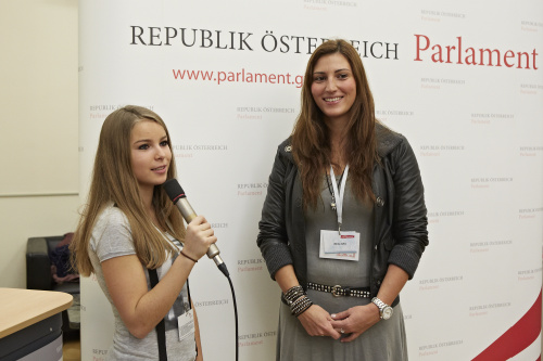 Interview von Mirna Jukic  beim Jugendparlament