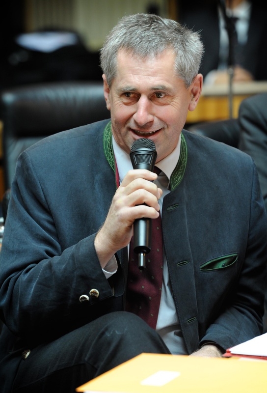 Bundesratsmitglied Martin Preineder (V) am Wort
