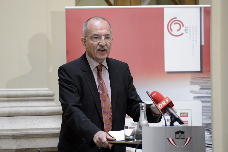 Professor für Kommunikationswissenschaft an der Universität Lugano Stefan Ruß-Mohl