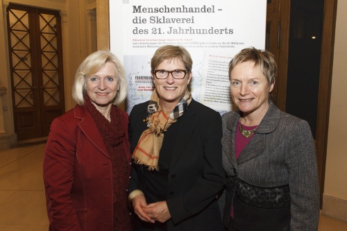 v.li.: Die Nationalratsabgeordneten Anna Höllerer (V), Ursula Haubner (B) und Rosa Lohfeyer (S)