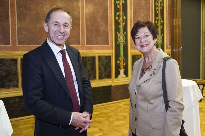 v.li. Der Präsident des Bundesrates Georg Keuschnigg und die Vizepräsidentin des Bundesrates Susanne Kurz