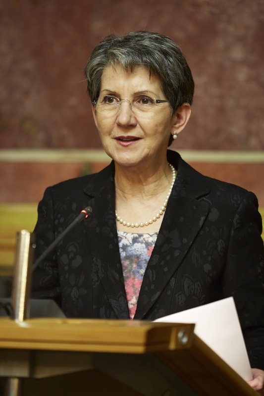 Nationalratspräsidentin Barbara Prammer am Rednerpult