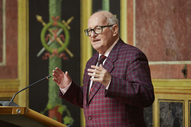 Manfried Welan am Rednerpult.