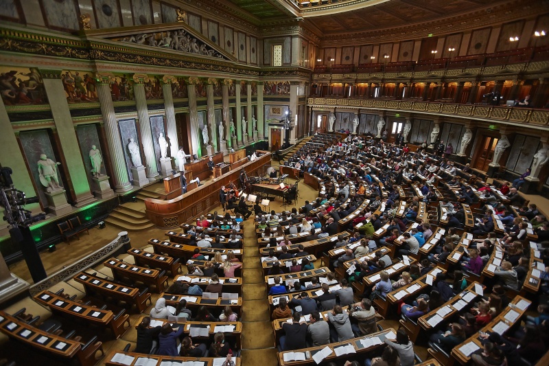 Uraufführung der Oper Spiegelgrund von Peter Androsch