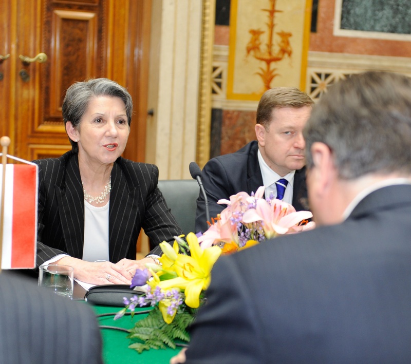 v.li.: Nationalratspräsidentin Barbara Prammer und Nationalratsabgeordneter Werner Amon