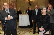 Der Präsident der Parlamentarischen Versammlung der OSZE Riccardo Migliori begrüßt die VeranstaltungsteilnehmerInnen