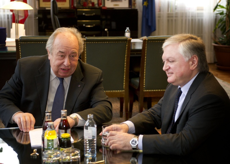 v.li.:  Aussprache zwischen dem Zweiten Nationalratspräsidenten Fritz Neugebauer und dem Außenminister der Republik Armenien Edward Nalbandian