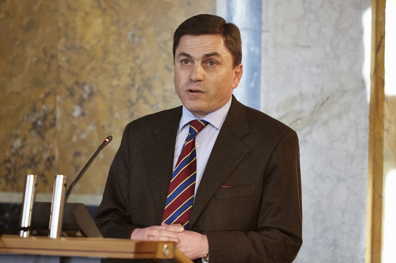 Universität Graz Helmut Wohnout am Rednerpult