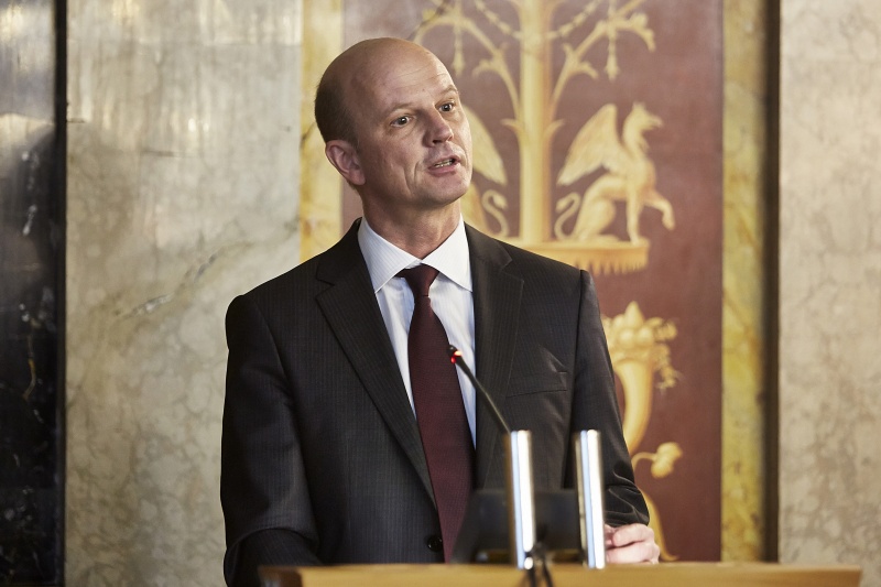 Universität Wien Ewald Wiederin am Rednerpult