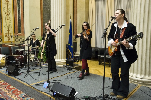 Musikalische Umrahmung durch das Balkanquartett Poprzan/Jokic/Neuner/Petrova im Anschluss an die Veranstaltung