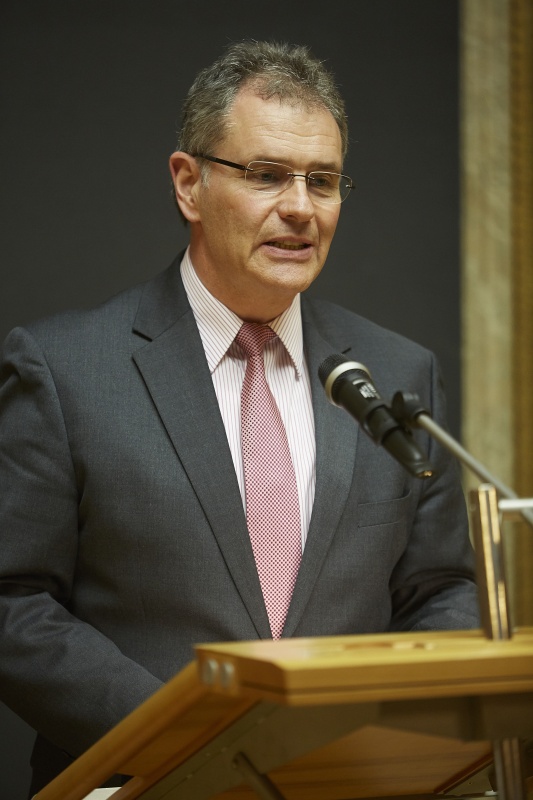 Bundesratspräsident Edgar Mayer (V) am Rednerpult