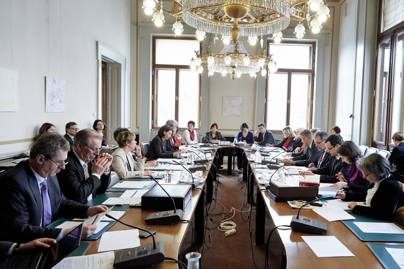 Blick in Richtung AusschussteilnehmerInnen