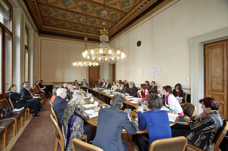 Blick in Richtung AusschussteilnehmerInnen