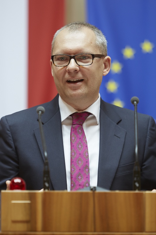 Universität Graz Klaus Poier am Rednerpult