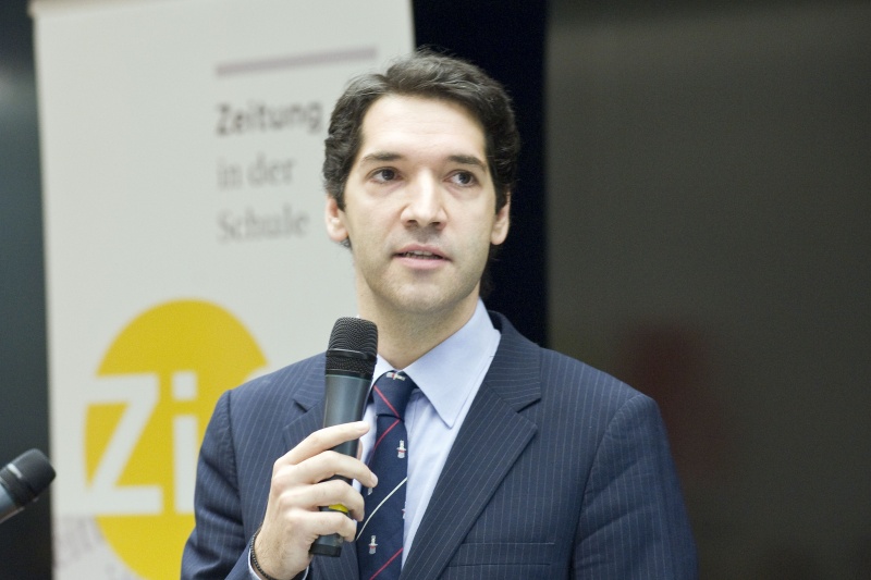 Der GF des oesterreichischen Presserates, Alexander Warzilek bei seinem Impulsreferat.