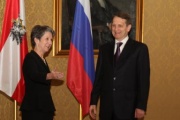 v.li.: Nationalratspräsidentin Barbara Prammer und der Vorsitzende der russischen Staatsduma Sergey Naryshkin