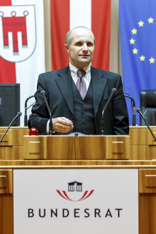 Bundesrat Gerald Zelina (T) am Rednerpult