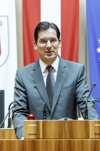 Bundesrat Stefan Posch (OF) am Rednerpult