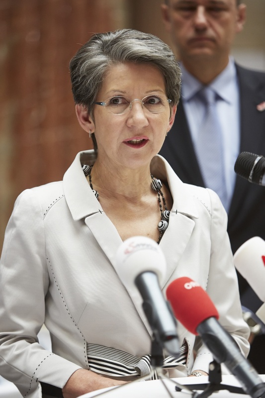 Nationalratspräsidentin Barbara Prammer (S) am Rednerpult