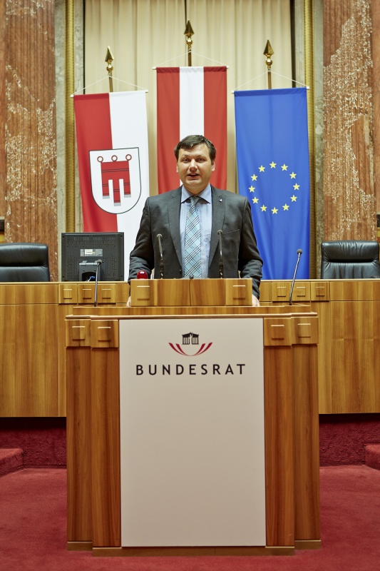 Bundesrat Andreas Pum (V) am Rednerpult