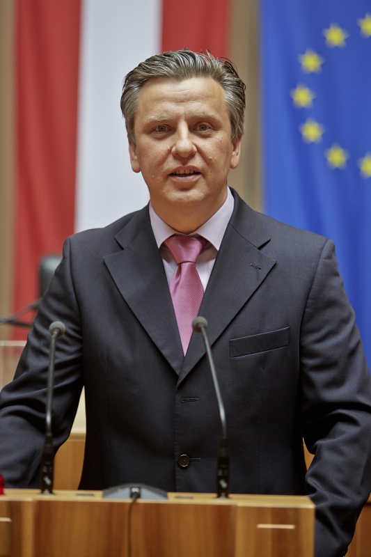 Bundesrat Josef Taucher (S) am Rednerpult