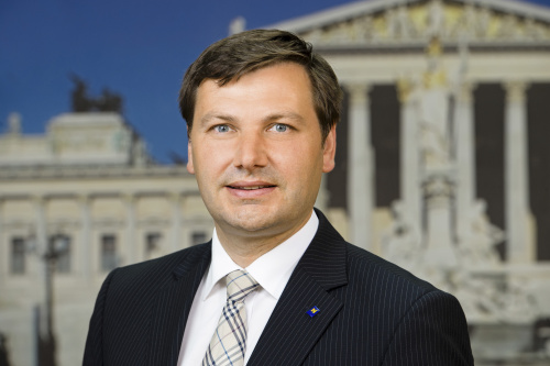 Bundesrat Andreas Pum (V)