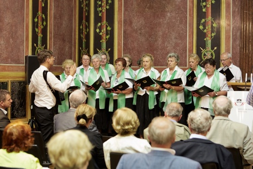 Musikalische Untermalung durch den Chor der Donauschwaben