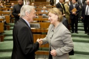 v.li.: Bundeskanzler a.D. Wolfgang Schüssel begrüßt die kroatische Außenministerin Vesna Pusic