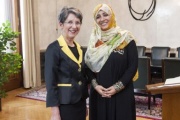 v. li.: Nationalratspräsidentin Barbara Prammer und Friedensnobelpreisträgerin Tawakkol Karman