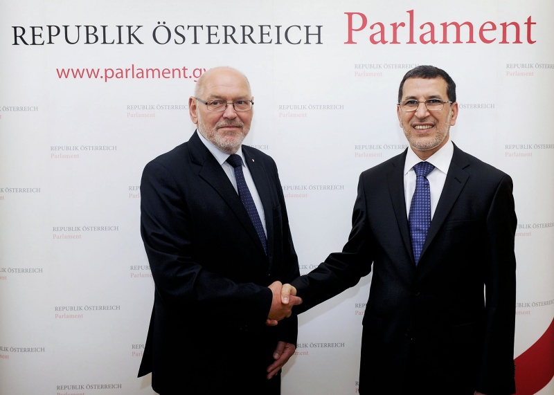 v.li.: Bundesratspräsident Reinhard Todt (S) begrüßt den Minister für auswärtige Angelegenheiten und Zusammenarbeit des Königreichs Marokko Saa-Edine El Othmani