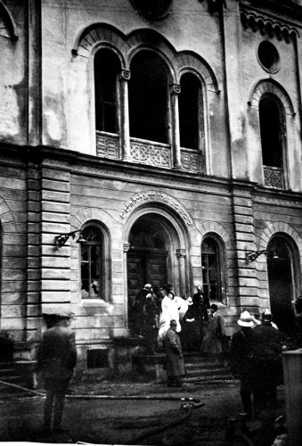 Abgebrannte Synagoge, Linz 1938