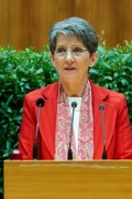 Nationalratspräsidentin Barbara Prammer bei der Begrüßung am Rednerpult