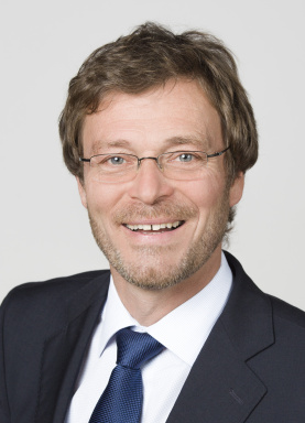 Portraitfoto von Dipl.-Ing. Dr. Wolfgang Pirklhuber