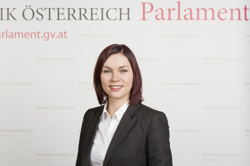 Eva-Maria Himmelbauer - Nationalratsabgeordnete