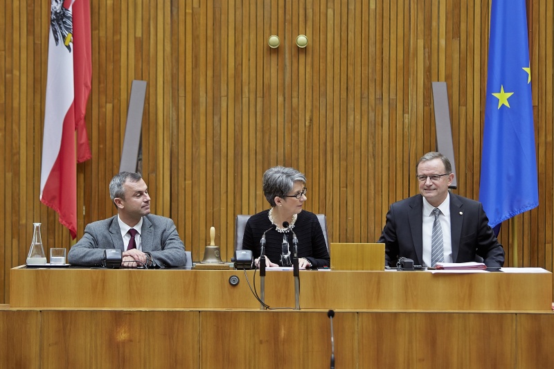 Das neue Nationalratspräsidium mit v.li.:  Dritter Nationalratspräsident Norbert Hofer (F), Nationalratspräsidentin Barbara Prammer (S) und Zweiter Nationalratspräsident Karlheinz Kopf (V)
