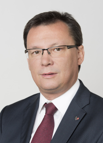 Portrait of Mag. Norbert Darabos