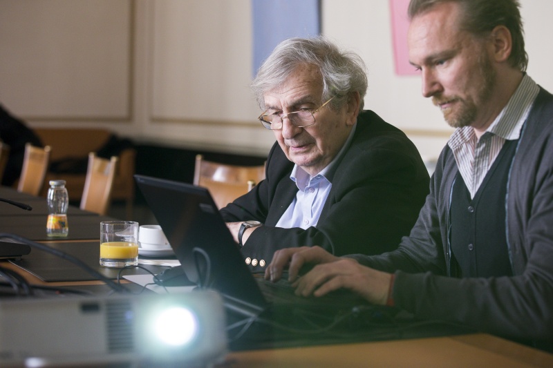 v.li.: Zeitzeuge Ari Rath, Kinderbüro Universität Wien Cyril Dworsky