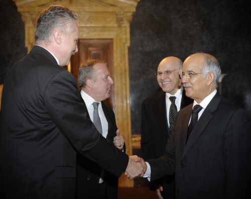 v.li.: Bundesrat Günther Köberl (V) begrüßt den Präsidenten der marokkanischen Rätekammer Mohammed Cheikh Biadillah