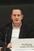 Moderator Wolfgang Sablatnig