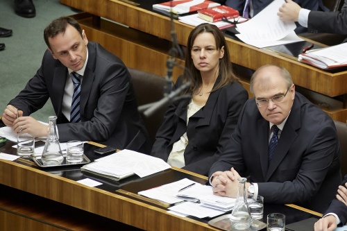 Staatssekretär Jochen Danninger (V), Familienministerin Sophie Karmasin (V), Justizminister Wolfgang Brandstetter (V)