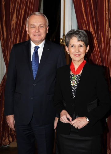 v.li.: Der französische Premierminister Jean-Marc Ayrault und Nationalratspräsidentin Barbara Prammer (S)