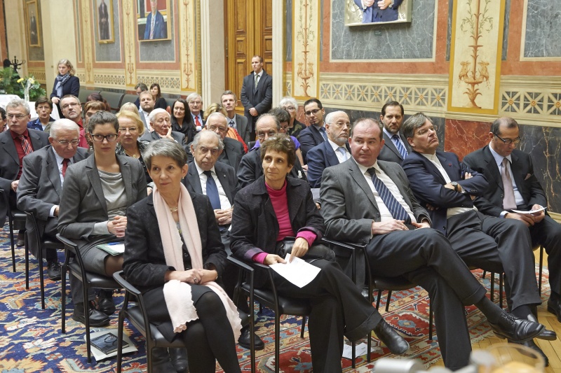 Blick Richtung VeranstaltungsteilnehmerInnen. Erste Reihe v.li. Nationalratspräsidentin Barbara Prammer (S), 
Israelische Gesandte Galit Ronen, Botschafter der Republik Ungarn S.E. Vince Szalay-Bobrovniczky, Präsident des Bundesrates a.D. Herwig Hösele und der Botschafter des Staates Israel S.E. Zvi Heifetz