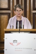 Nationalratspräsidentin Barbara Prammer (S) bei ihrer Begrüßung