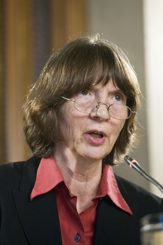 Aleida Asssmann bei ihrem Vortrag