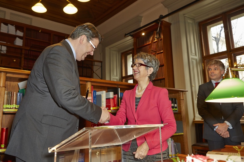 v.li.: Präsident der Israelitischen Kultusgemeinde Oskar Deutsch und Nationalratspräsidentin Barbara Prammer