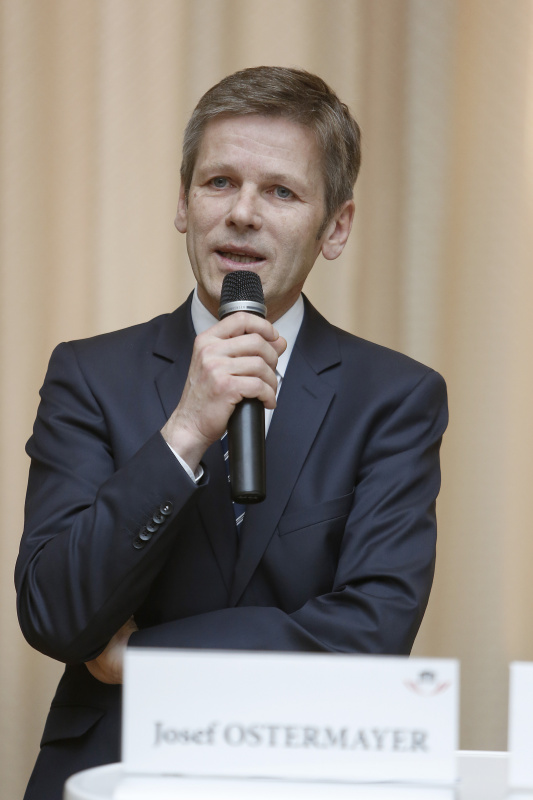 Kanzleramtsminister Josef Ostermayer am Rednerpult